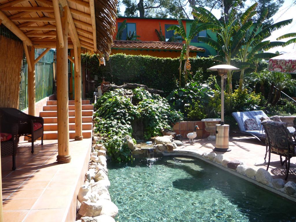 לוס אנג'לס Woodland Hills Calabasas Guesthouses מראה חיצוני תמונה