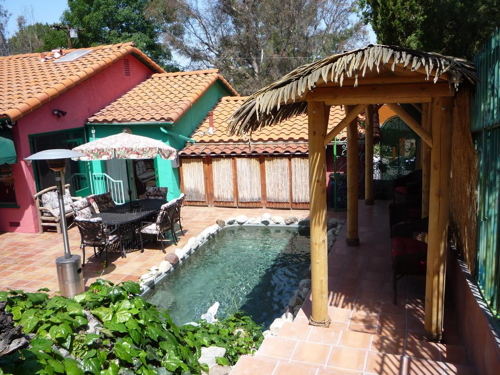לוס אנג'לס Woodland Hills Calabasas Guesthouses מראה חיצוני תמונה