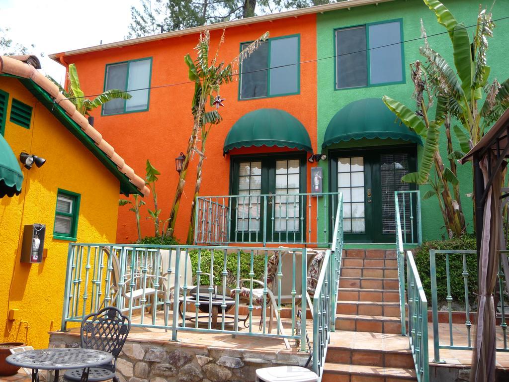 לוס אנג'לס Woodland Hills Calabasas Guesthouses מראה חיצוני תמונה